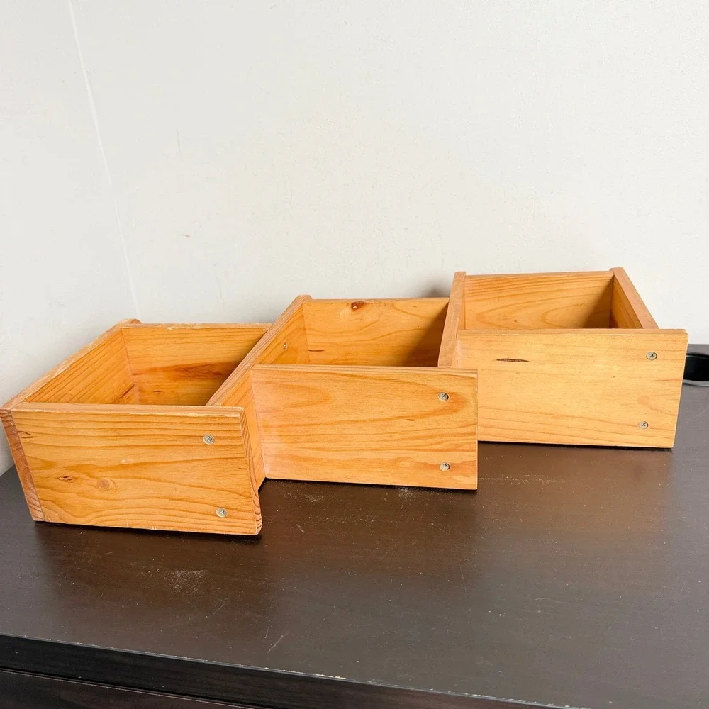 Vtg Pine Staggered Wall Shadow Box Shelf Heart Cutout 3 Tier Rustic Farmhouse